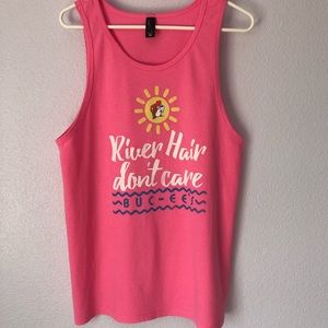 Buc-ee’s Pink tank top size medium